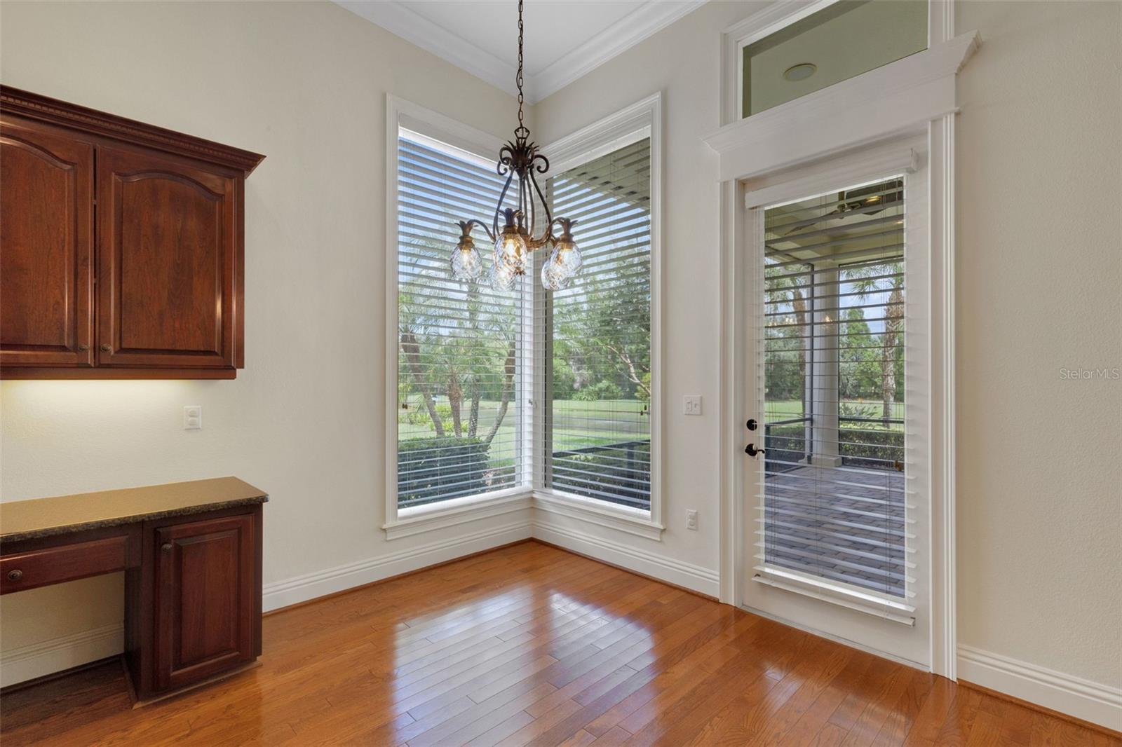 2633 BELLERIVE DR