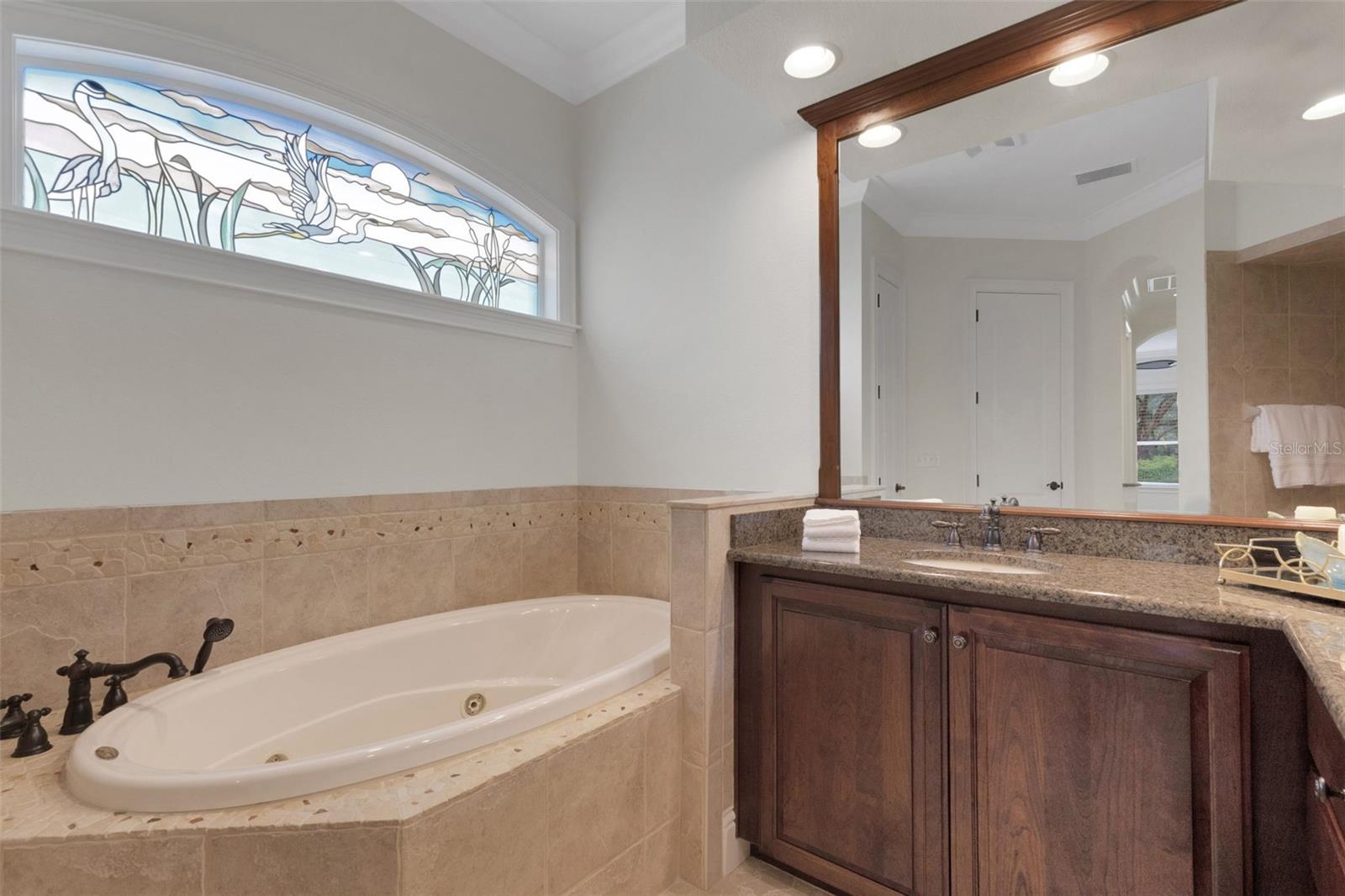2633 BELLERIVE DR