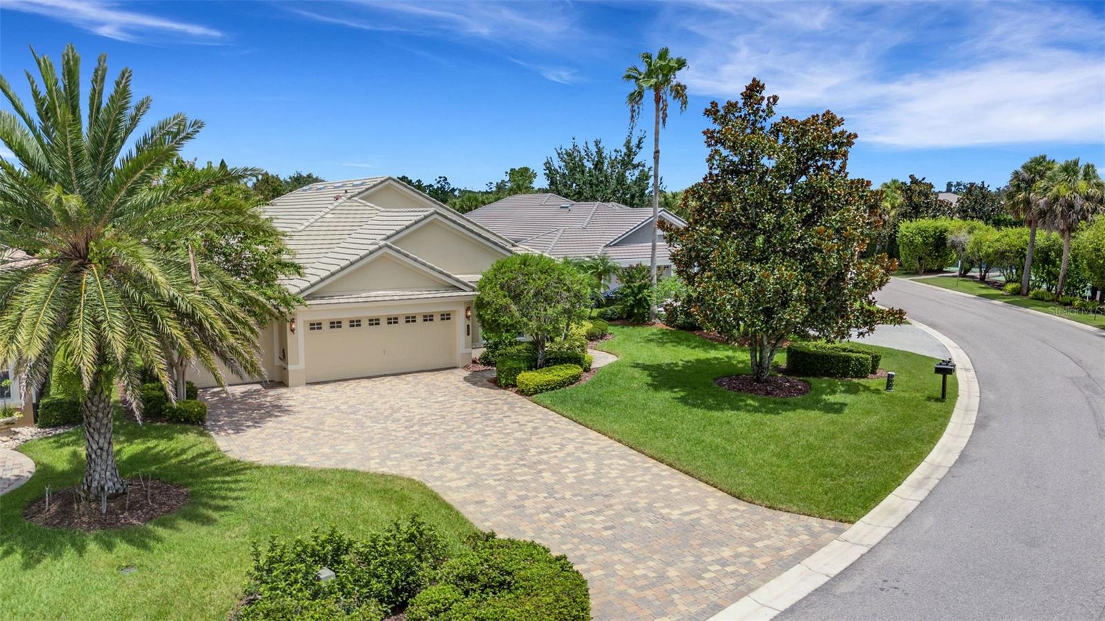 2633 BELLERIVE DR