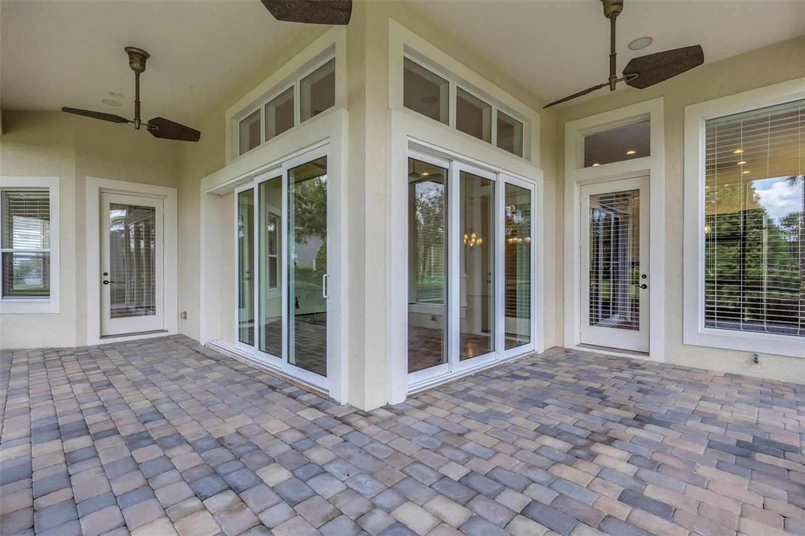 2633 BELLERIVE DR
