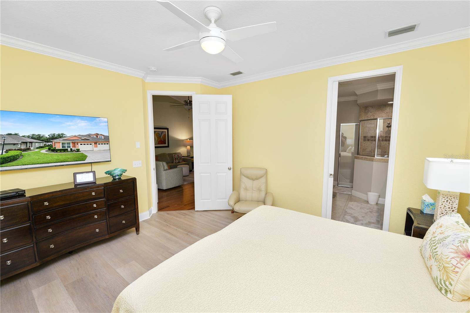 2979 MISSION LAKES DR #12