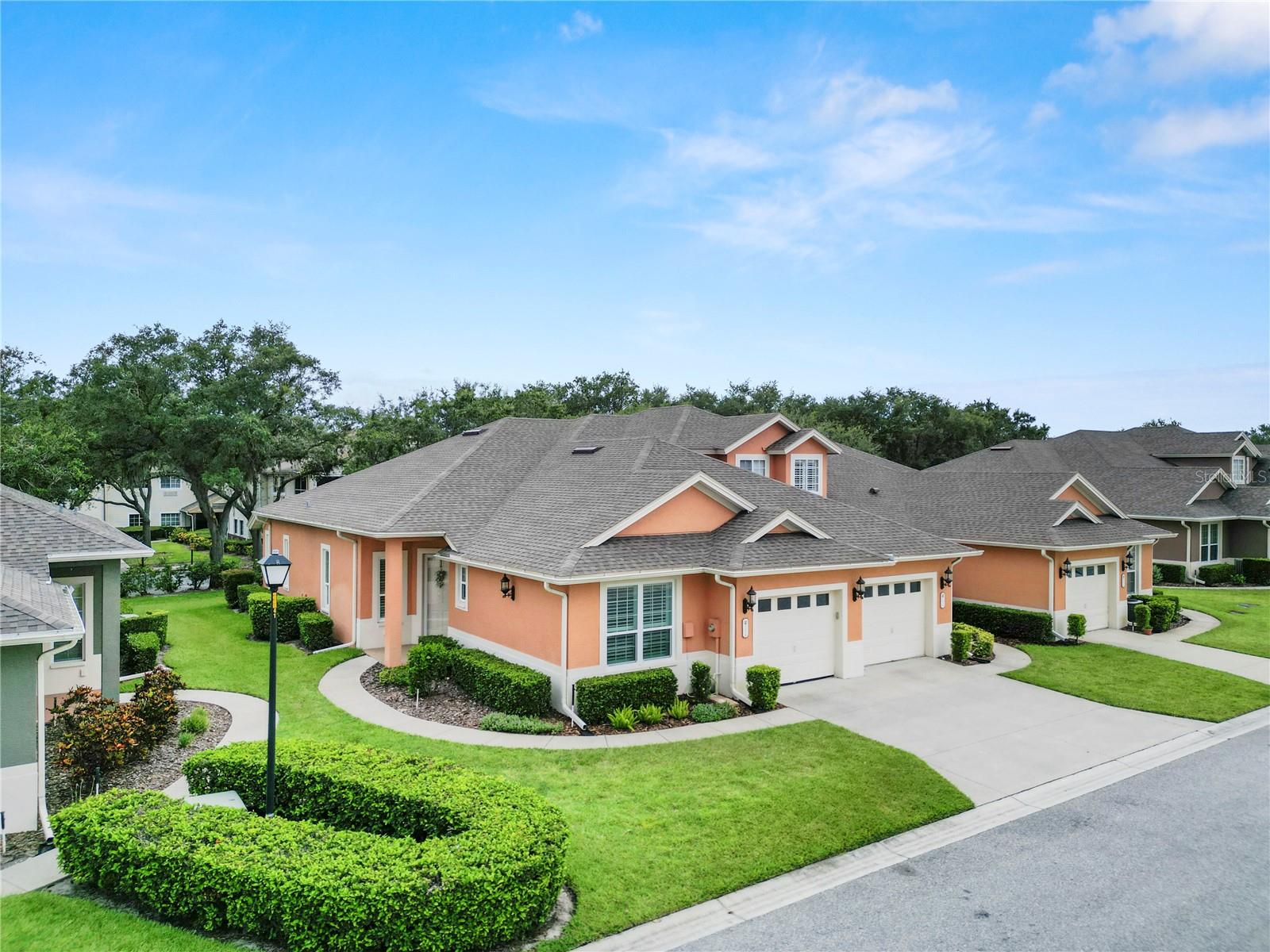 2979 MISSION LAKES DR #12