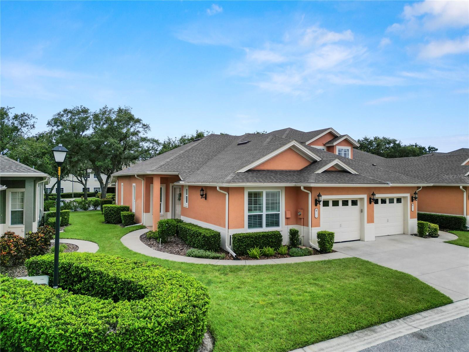 2979 MISSION LAKES DR #12