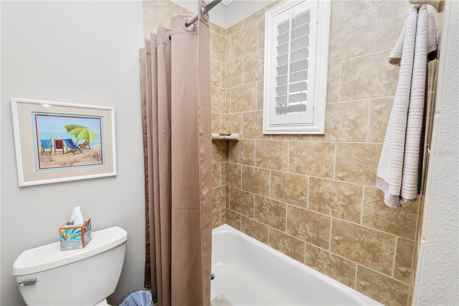 2979 MISSION LAKES DR #12