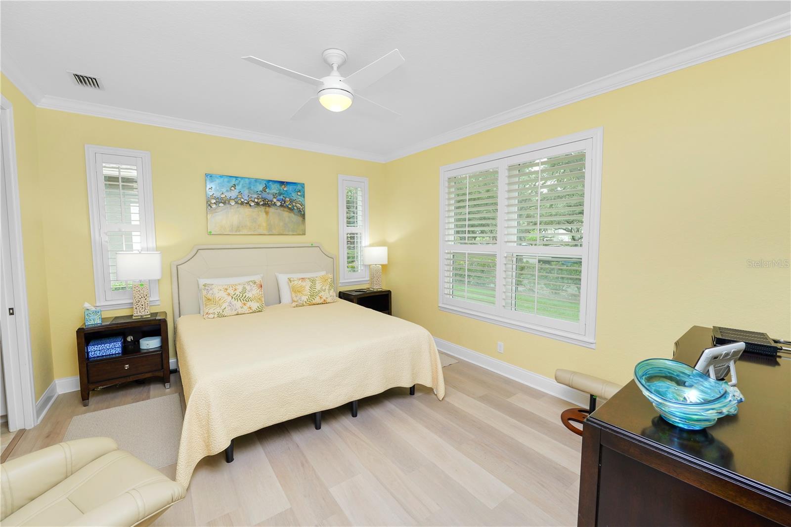 2979 MISSION LAKES DR #12