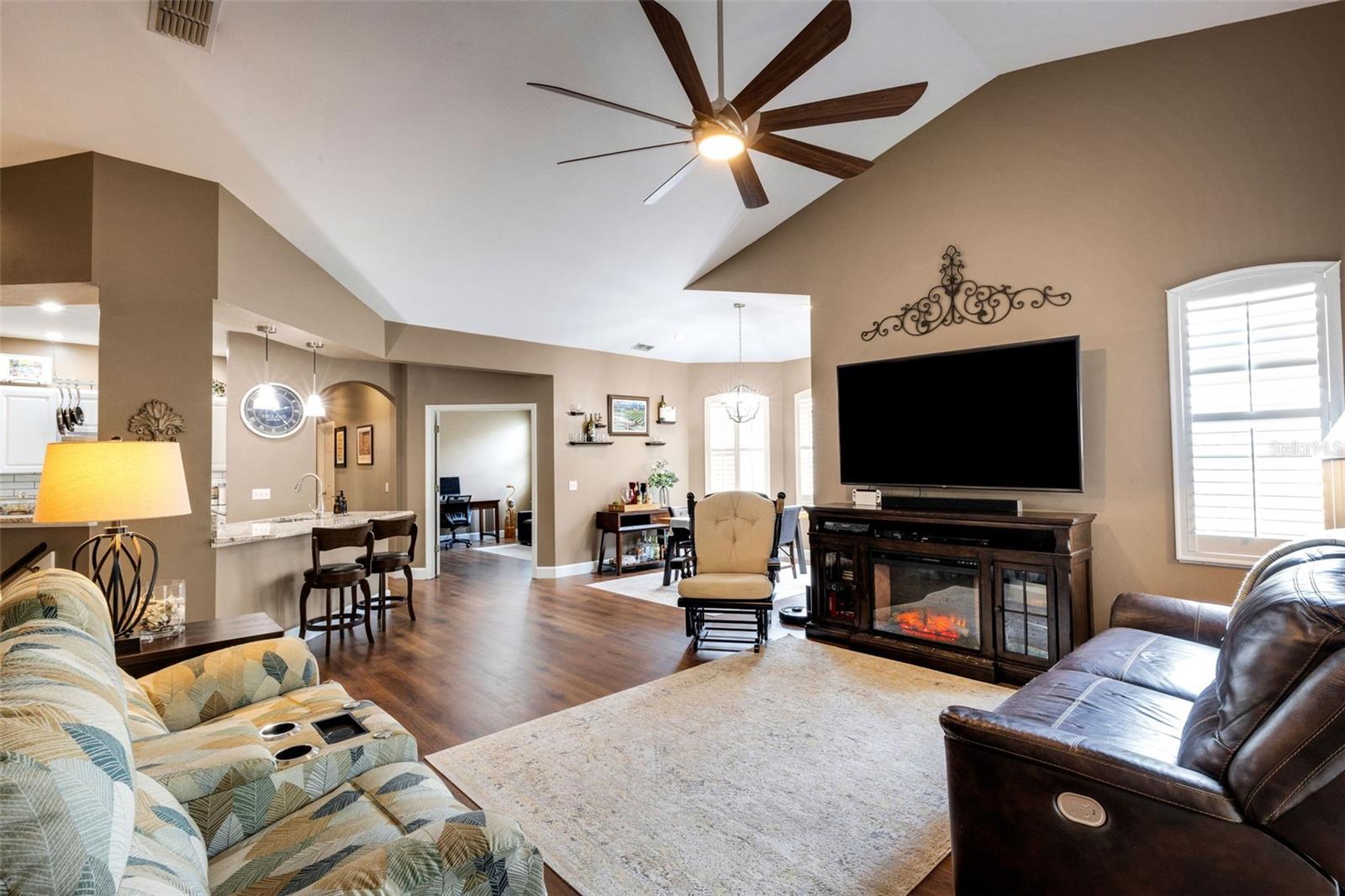 532 GRASSLANDS VILLAGE CIR #N/A