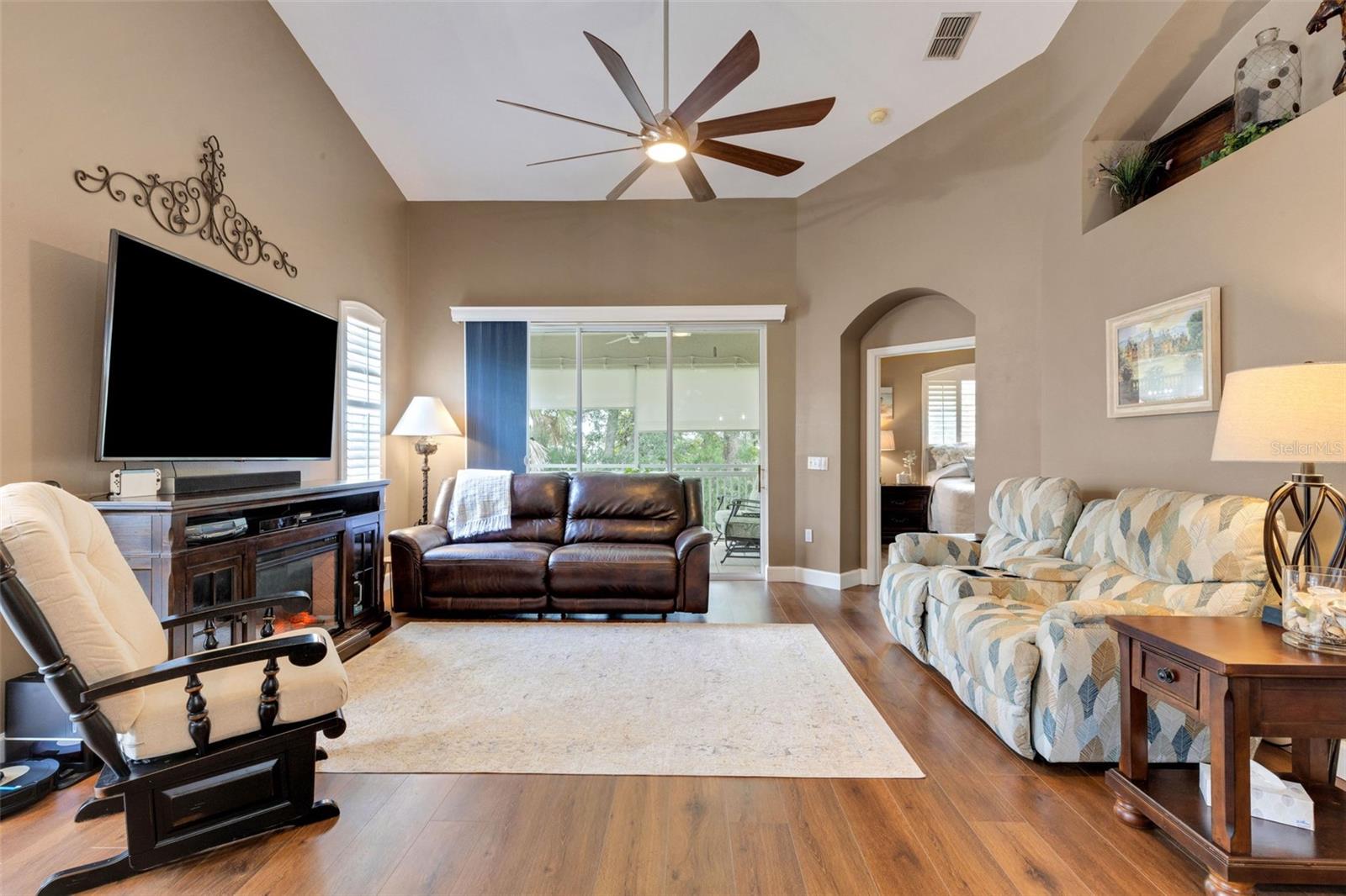 532 GRASSLANDS VILLAGE CIR #N/A