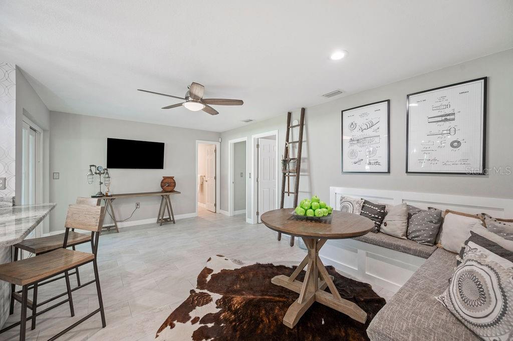 1040 SHADOWBROOK DR N