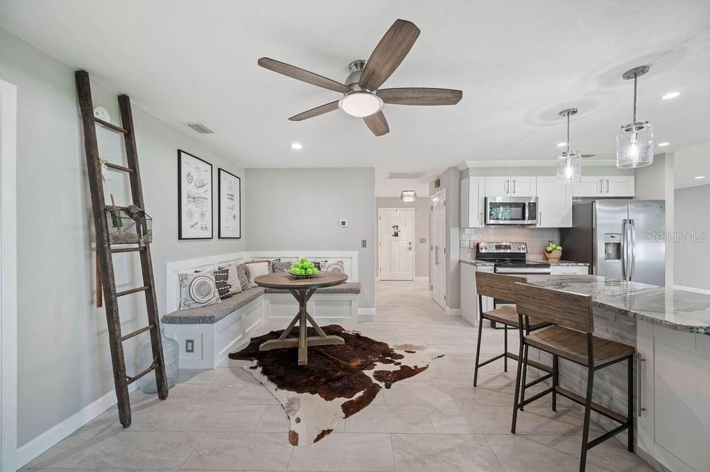 1040 SHADOWBROOK DR N