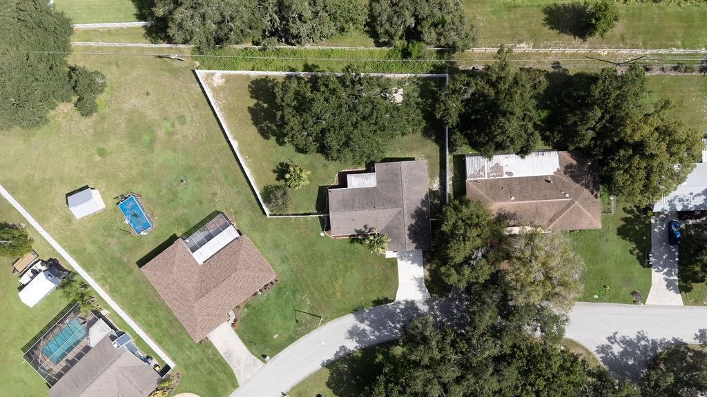 1040 SHADOWBROOK DR N