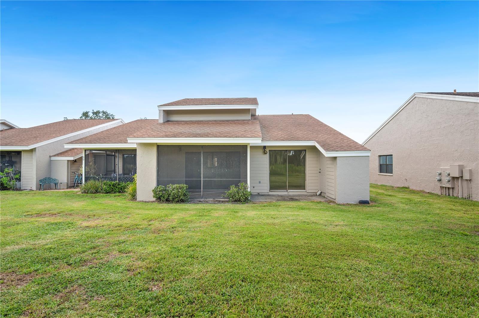 5225 IMPERIAL LAKES BLVD #29