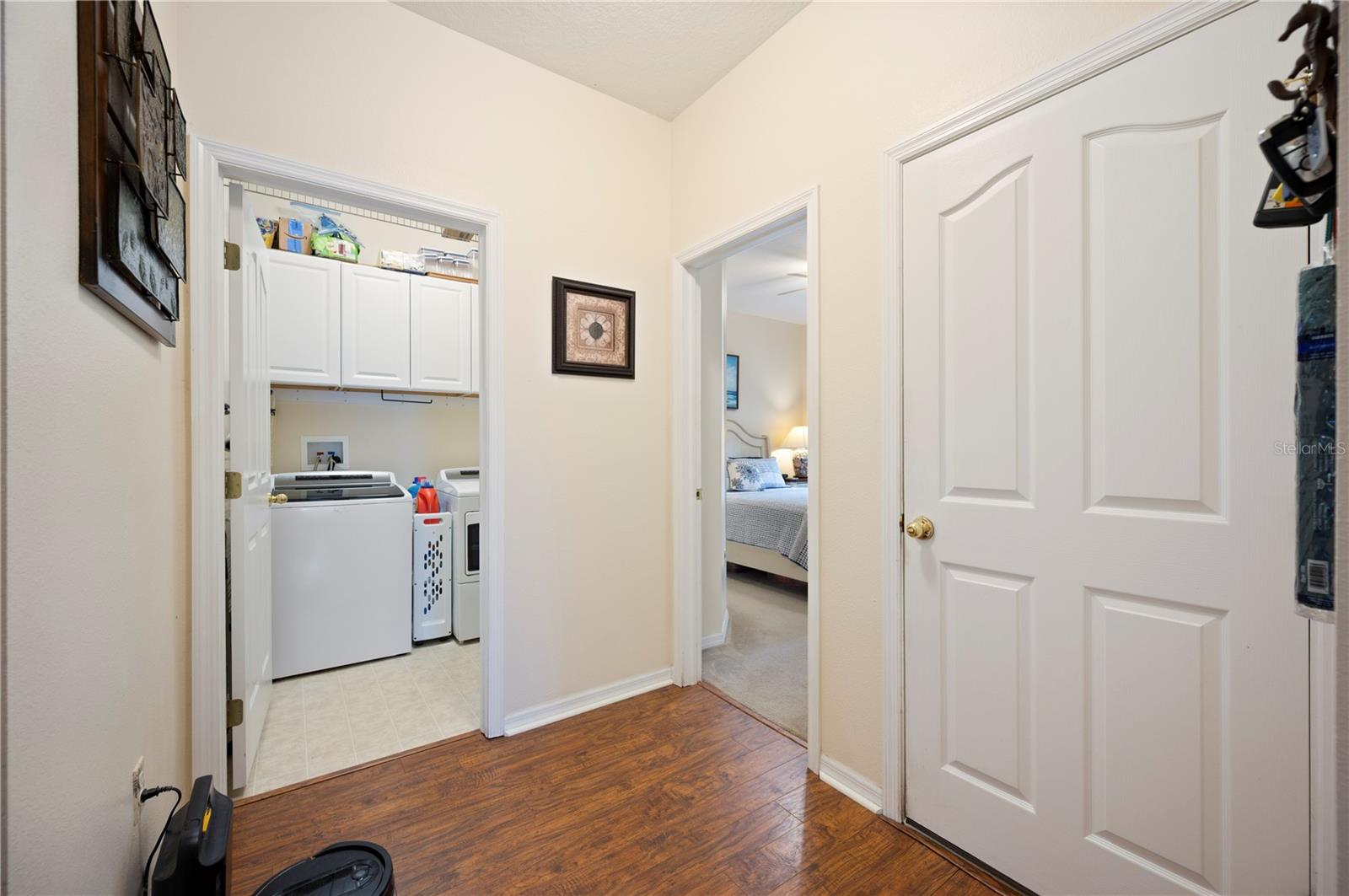 6973 LAKE EAGLEBROOKE DR