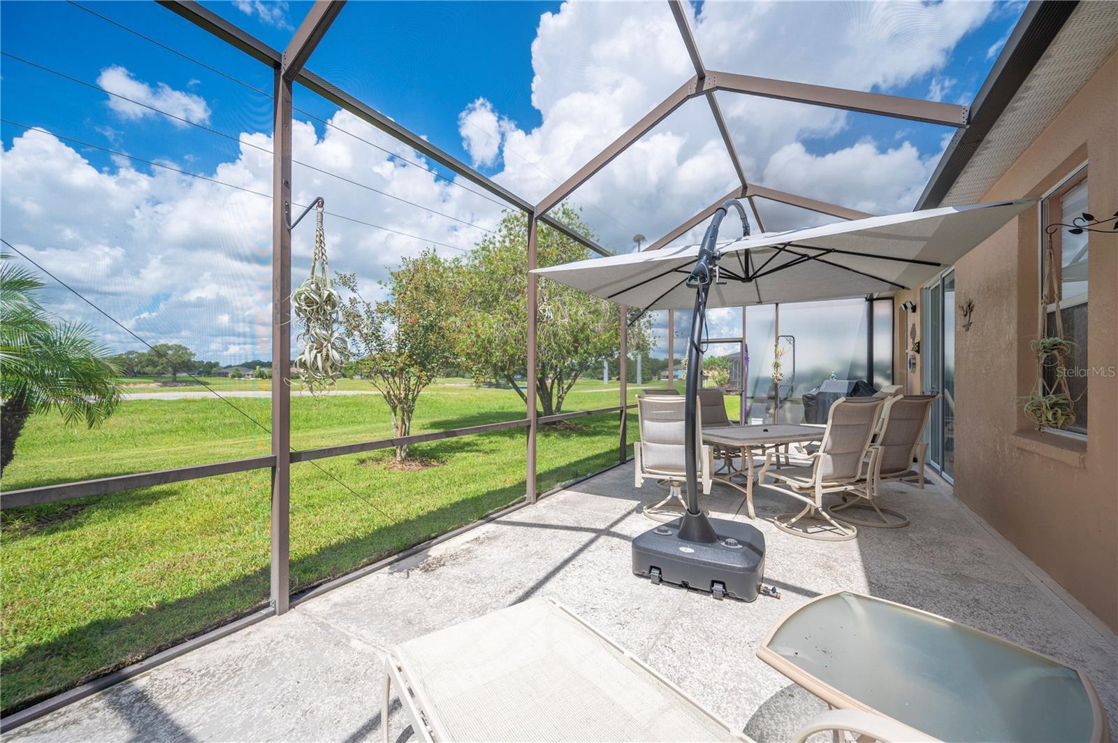 6973 LAKE EAGLEBROOKE DR