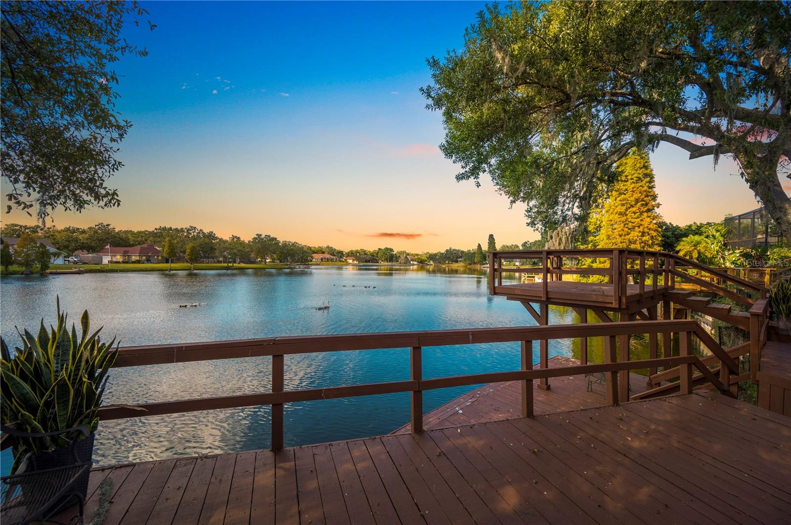 5789 LAKE VICTORIA DR