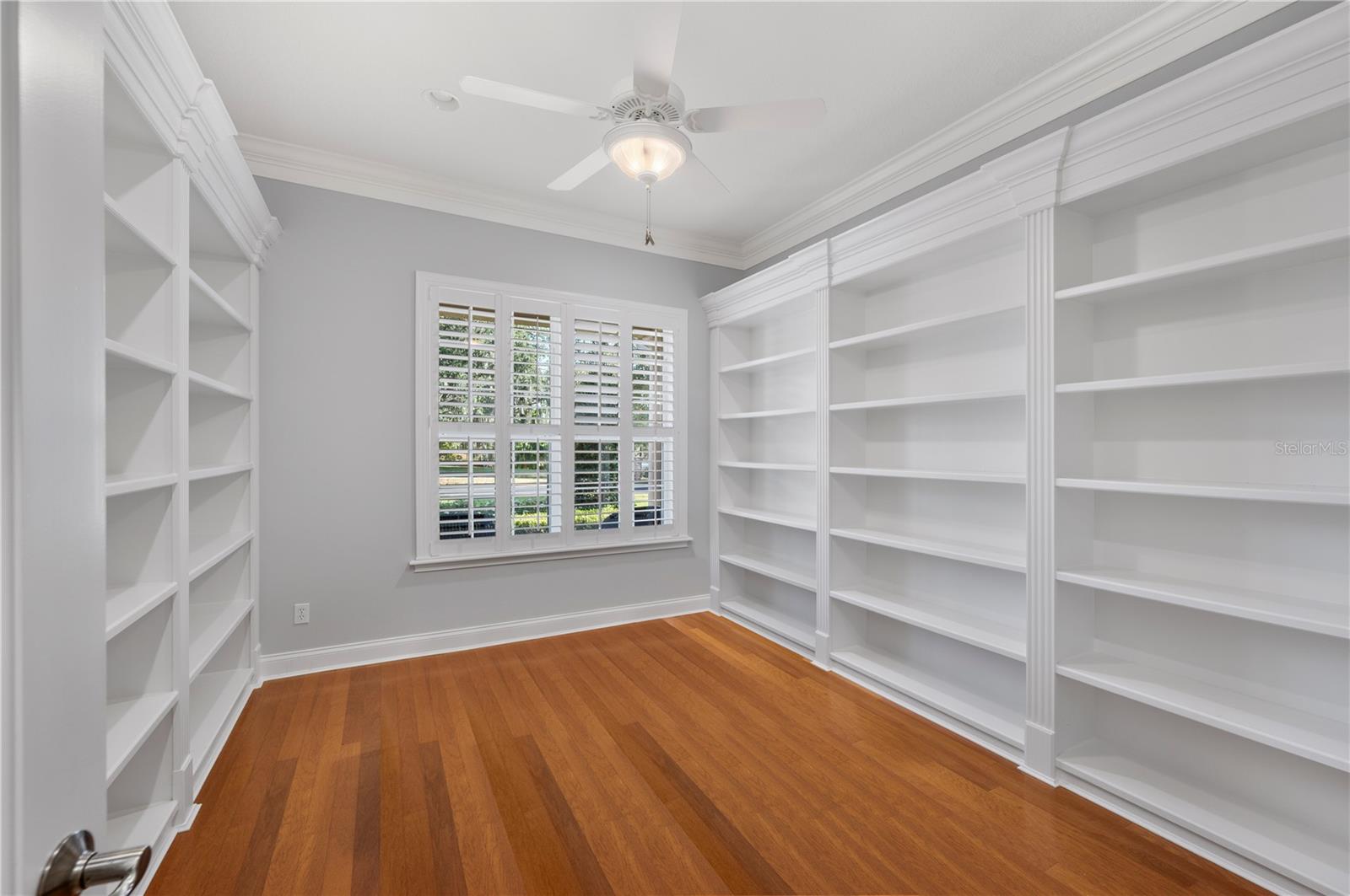 5789 LAKE VICTORIA DR