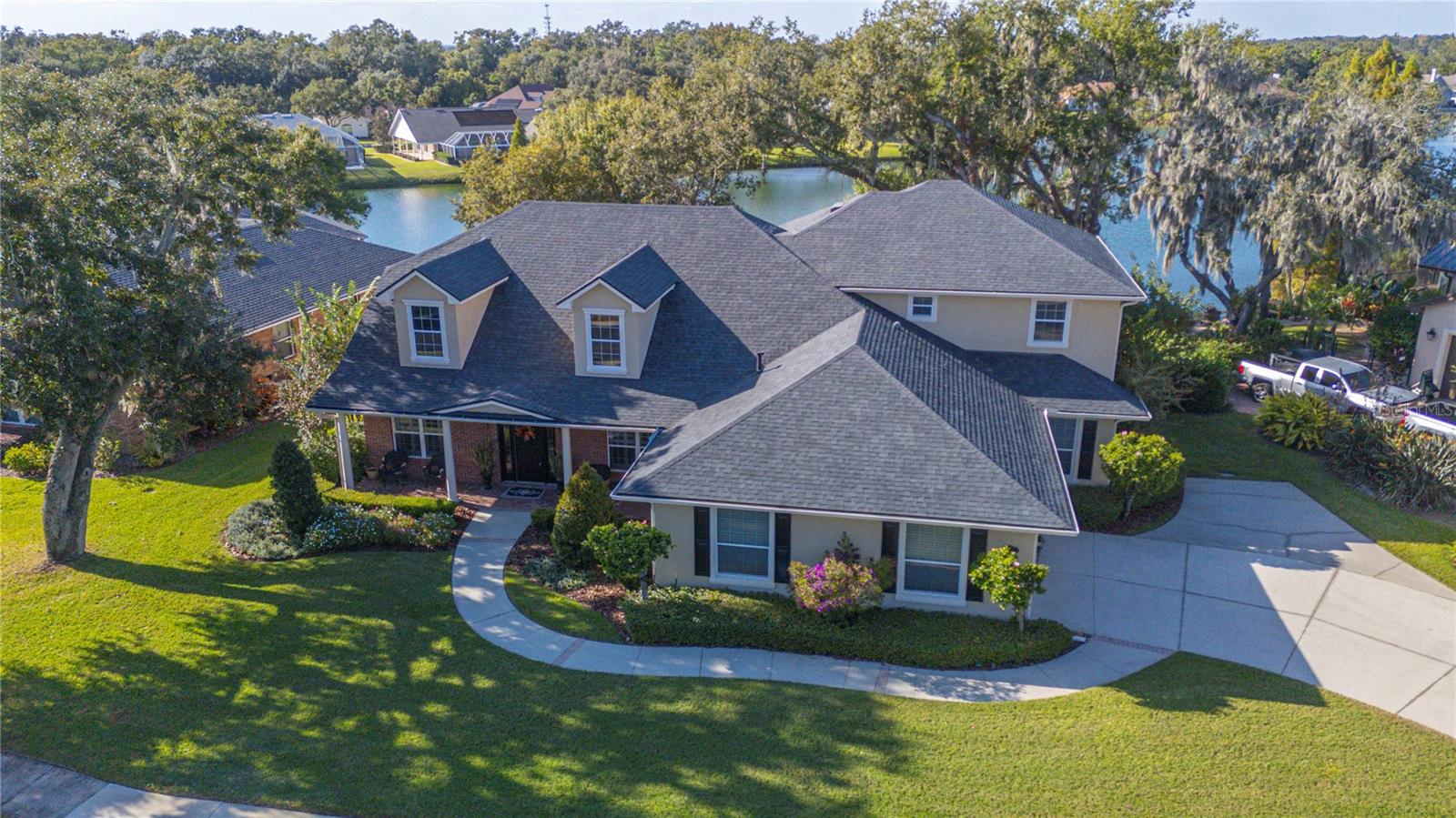 5789 LAKE VICTORIA DR