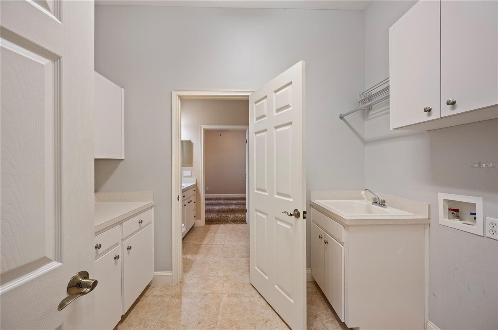 5789 LAKE VICTORIA DR