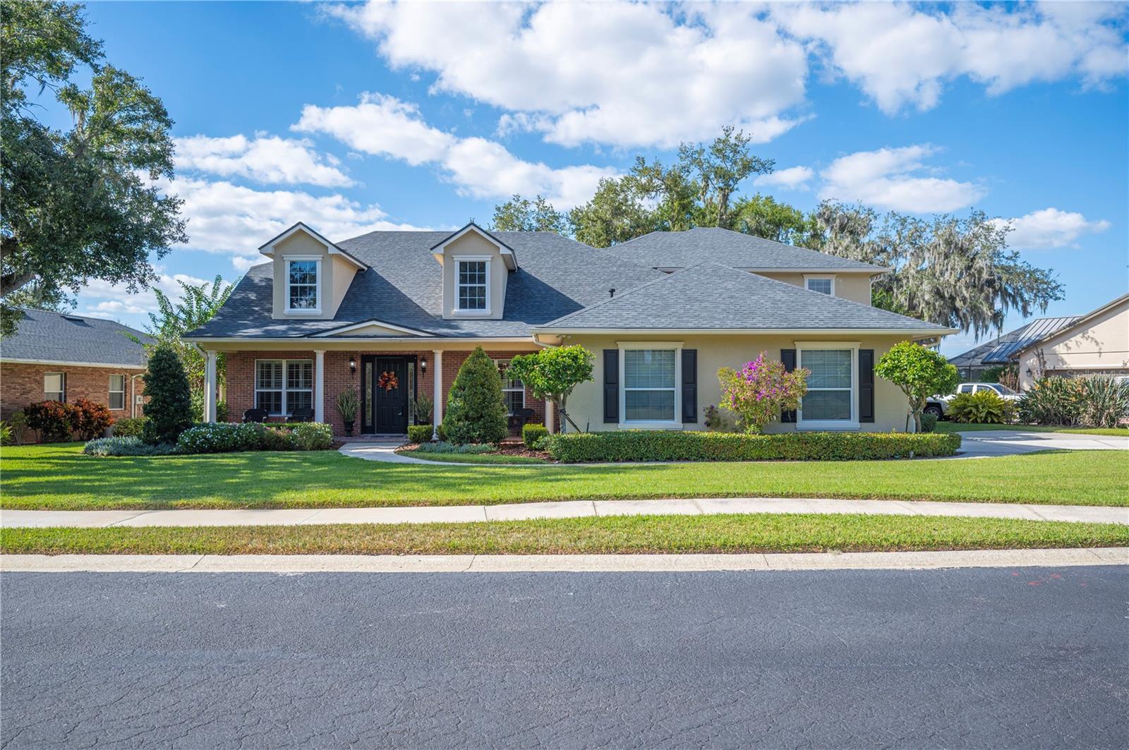 5789 LAKE VICTORIA DR