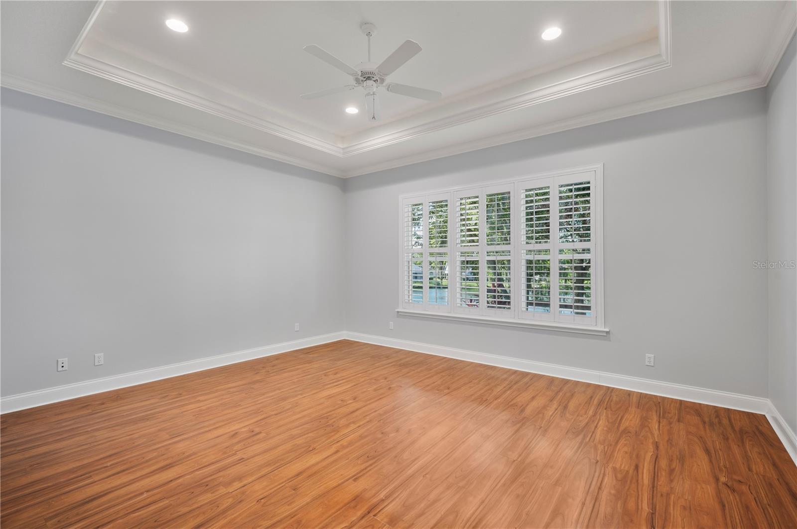 5789 LAKE VICTORIA DR