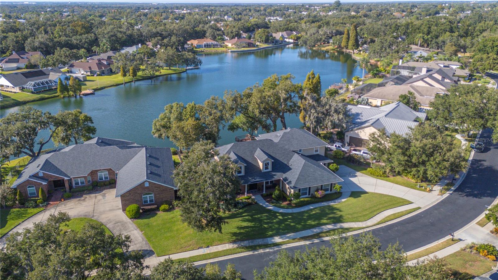 5789 LAKE VICTORIA DR