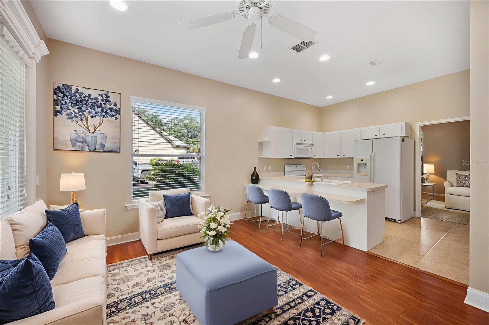 5789 LAKE VICTORIA DR