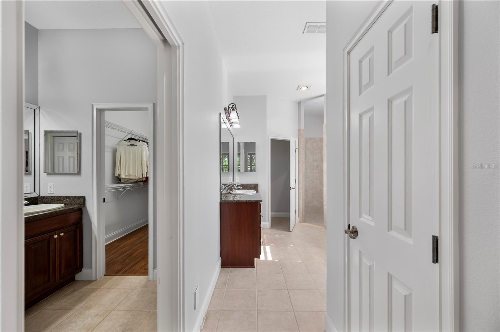 5789 LAKE VICTORIA DR