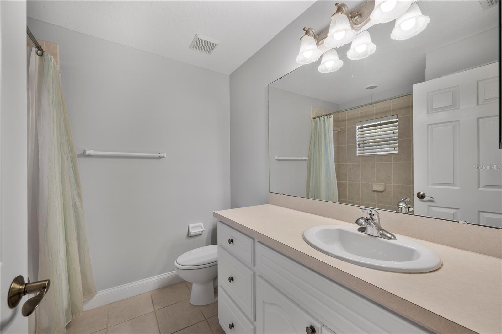 5789 LAKE VICTORIA DR