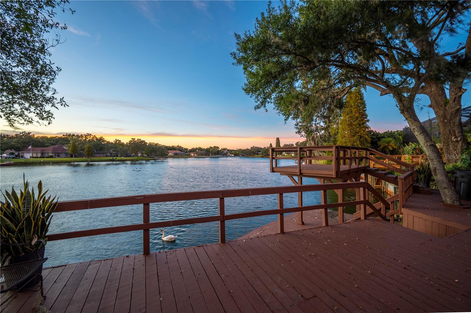 5789 LAKE VICTORIA DR