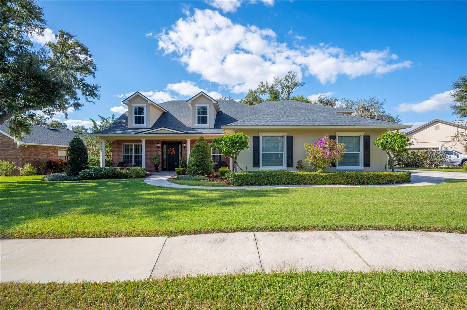 5789 LAKE VICTORIA DR