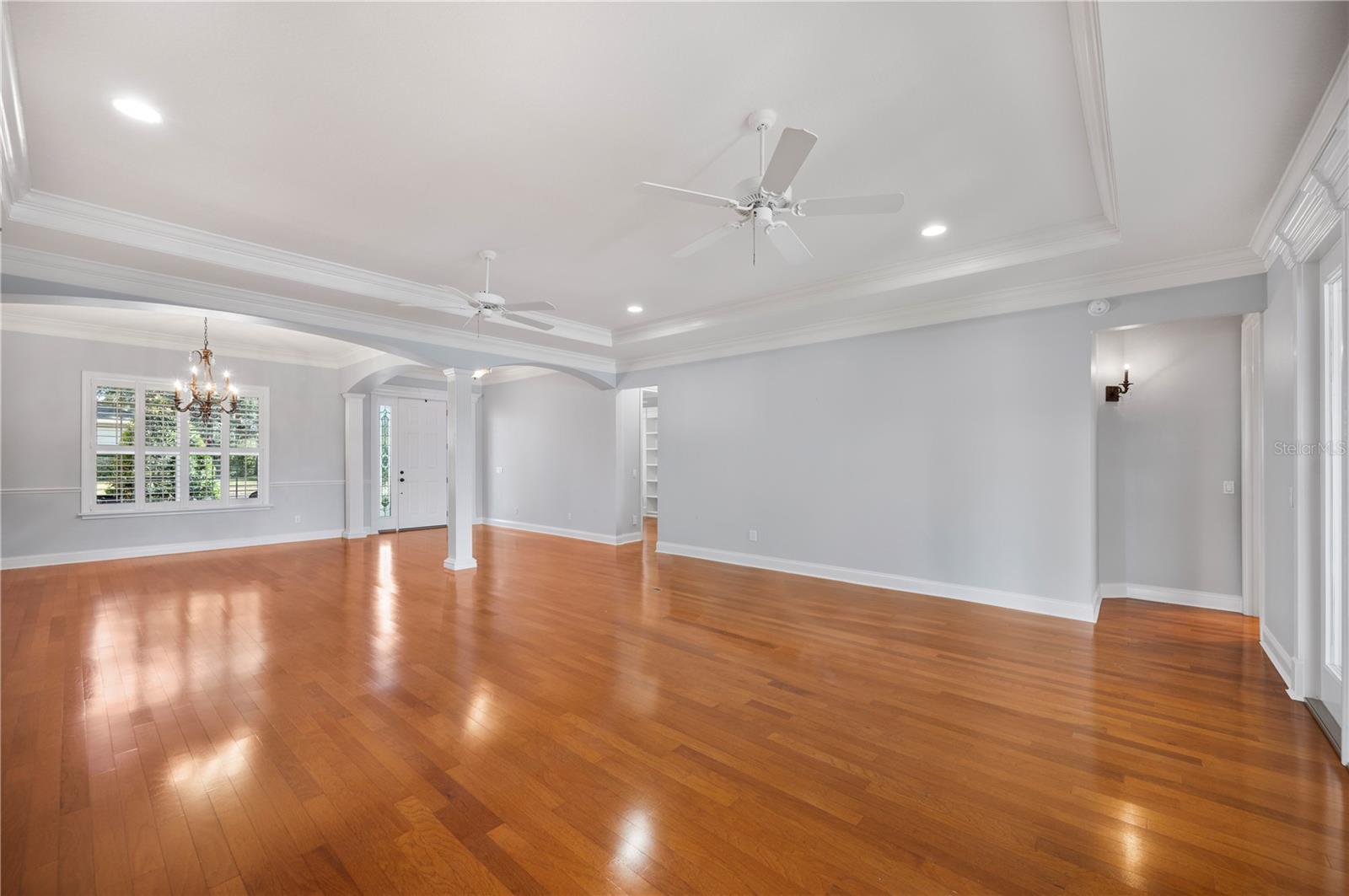 5789 LAKE VICTORIA DR