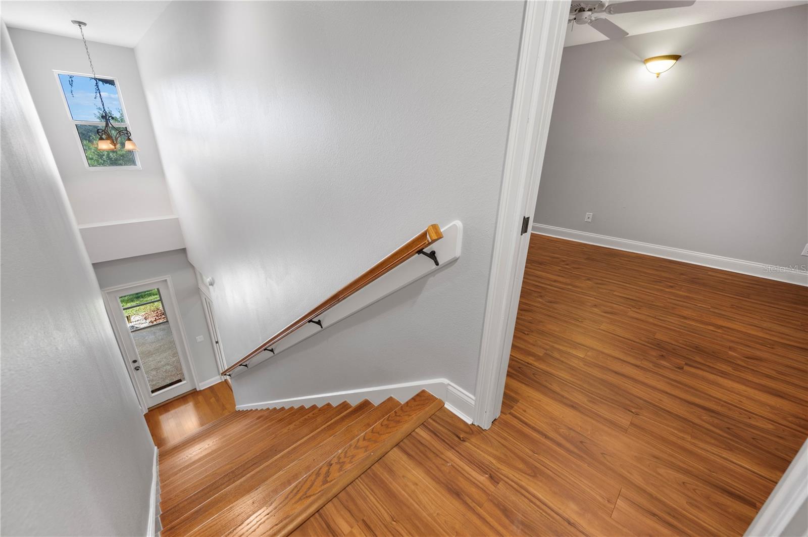 5789 LAKE VICTORIA DR