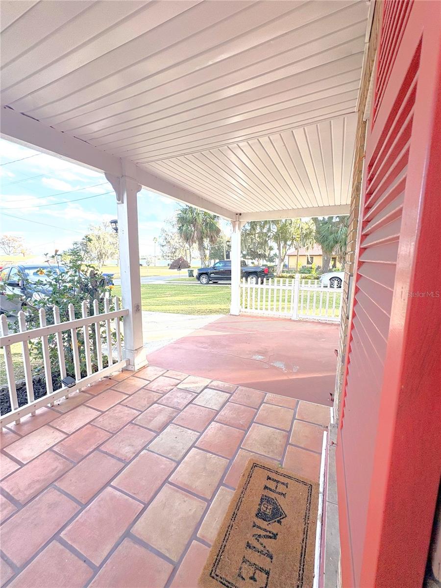 1622 SAINT JAMES AVE