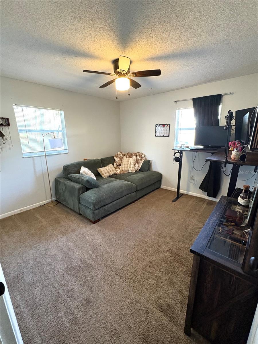 1622 SAINT JAMES AVE