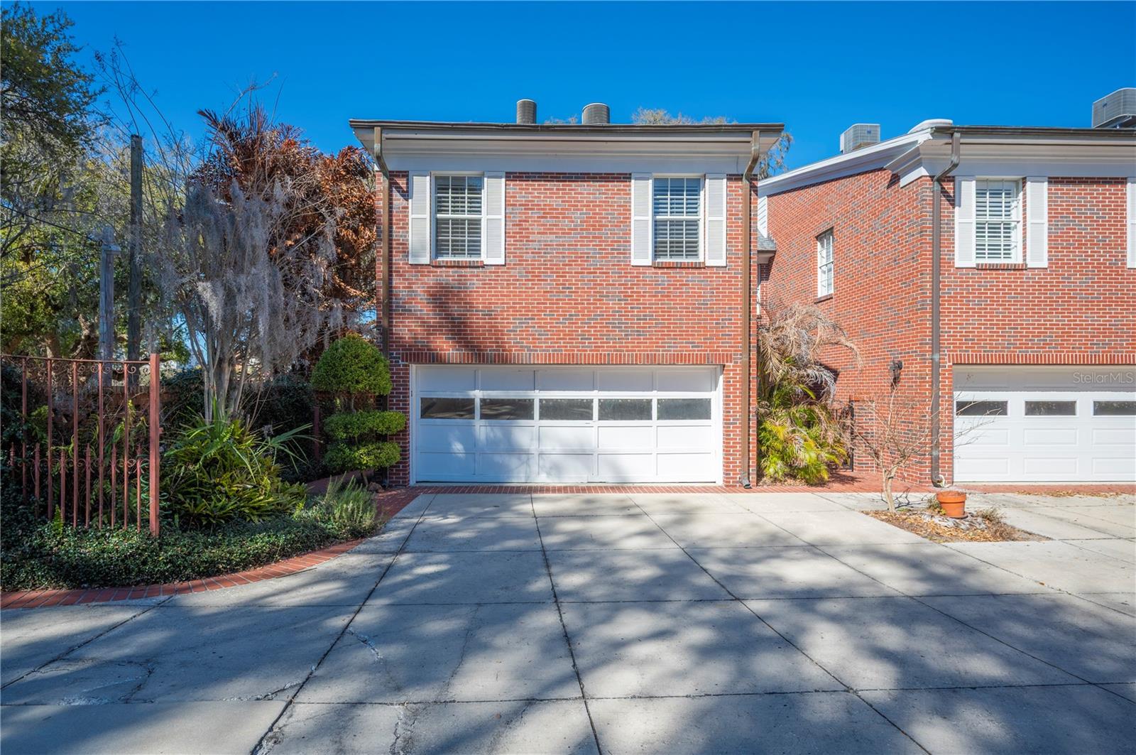 155 LAKE MORTON DR #1