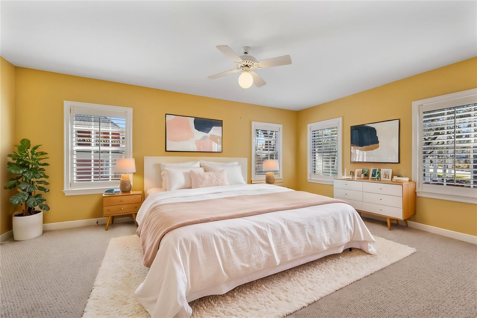 155 LAKE MORTON DR #1