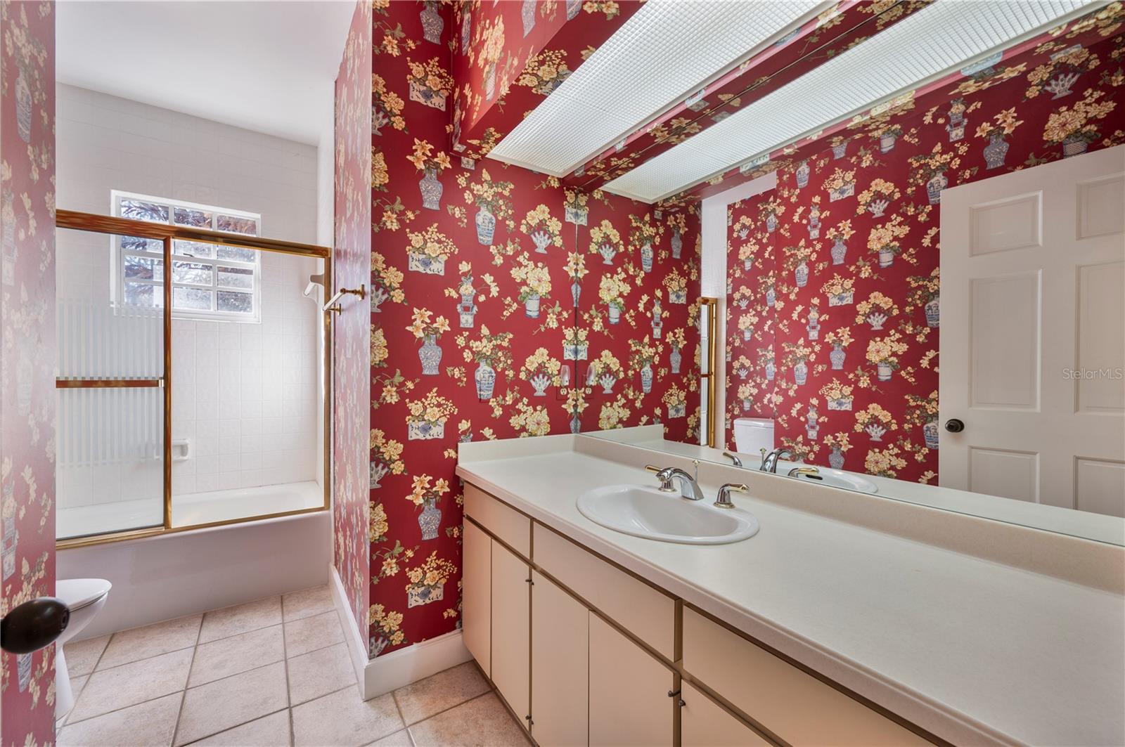 155 LAKE MORTON DR #1