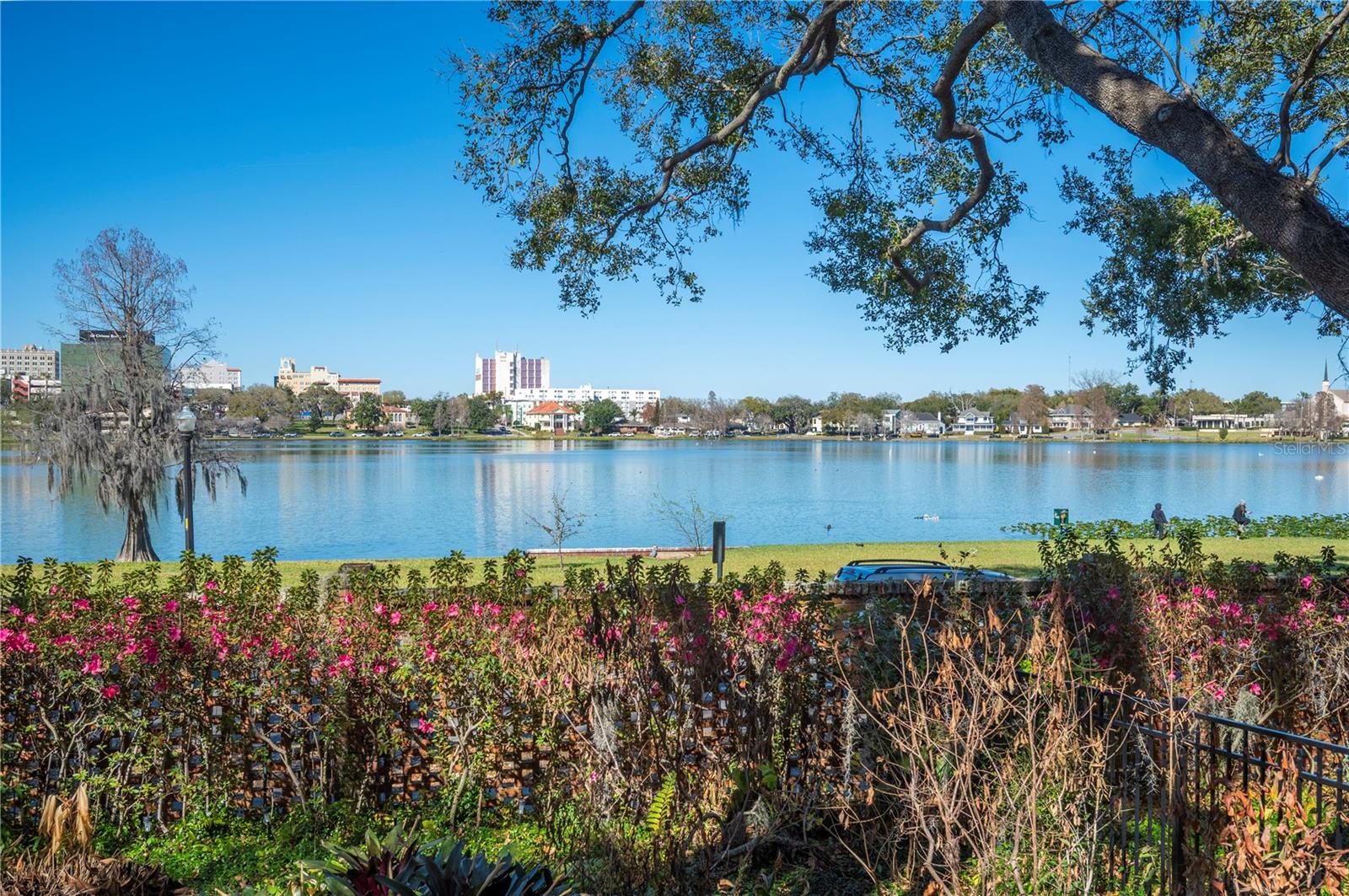 155 LAKE MORTON DR #1