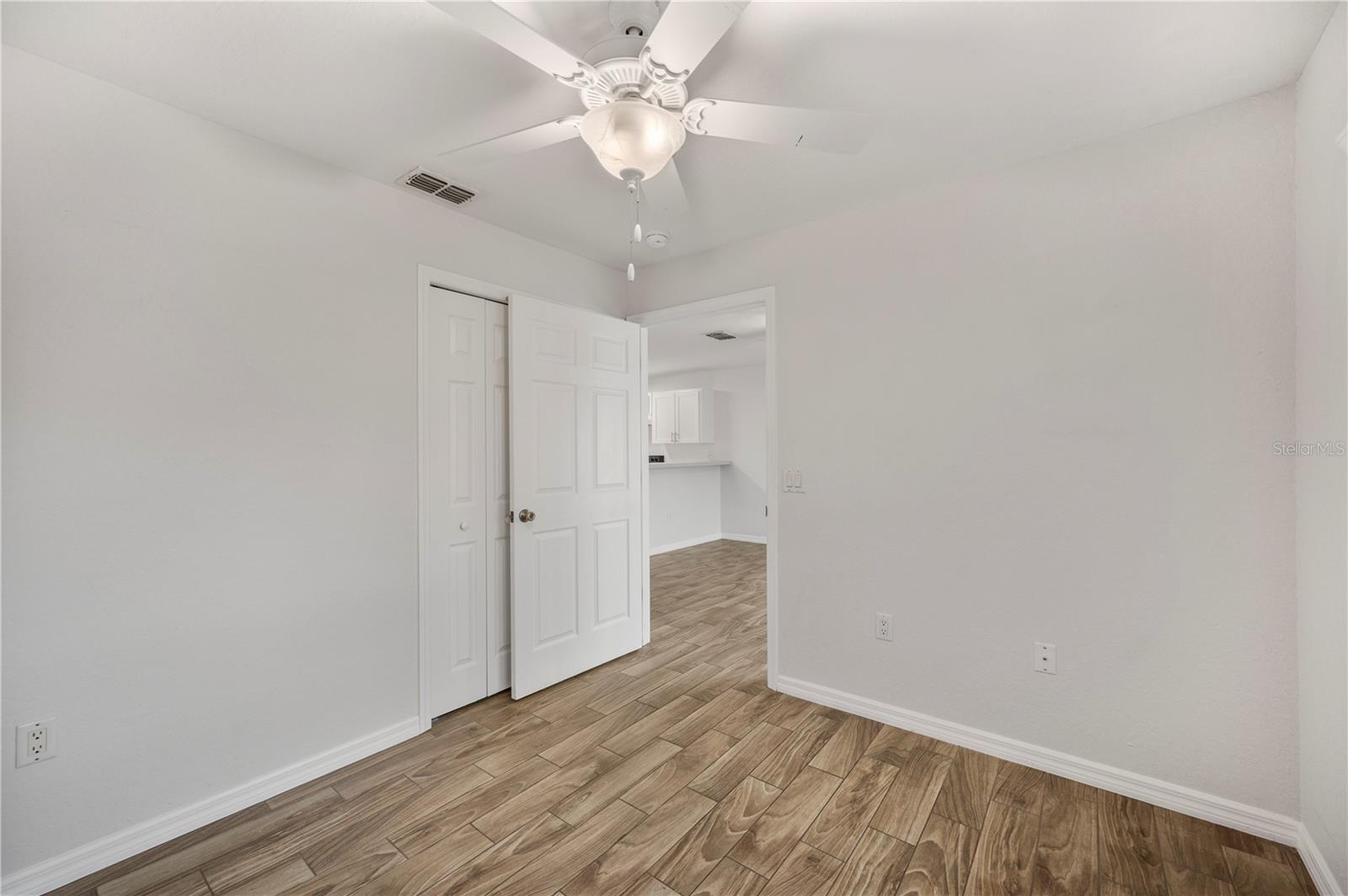 210 S ORANGE AVE