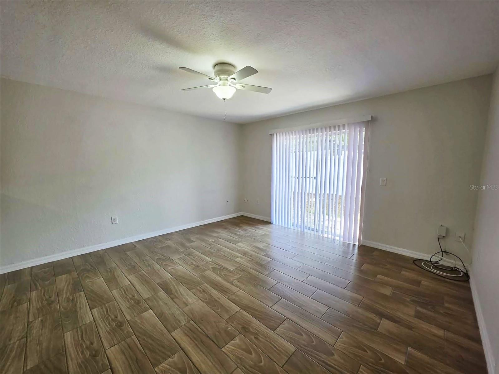 210 S ORANGE AVE