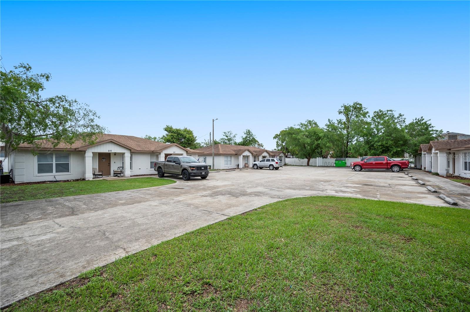 210 S ORANGE AVE