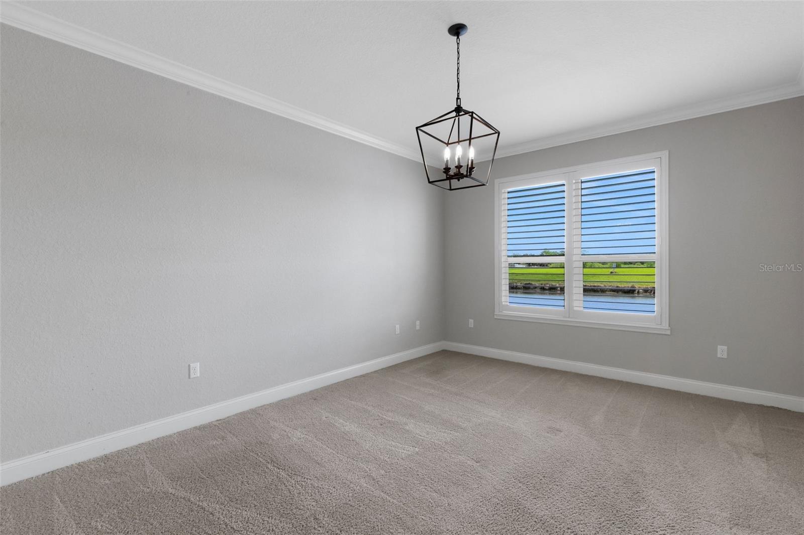 2928 MISSION LAKES DR