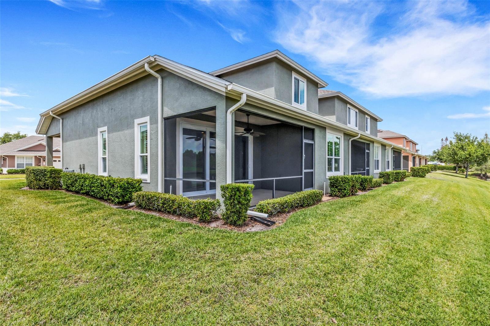 2928 MISSION LAKES DR