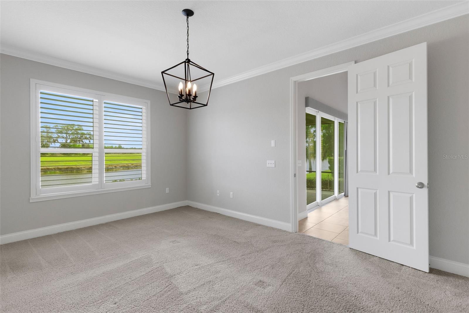 2928 MISSION LAKES DR