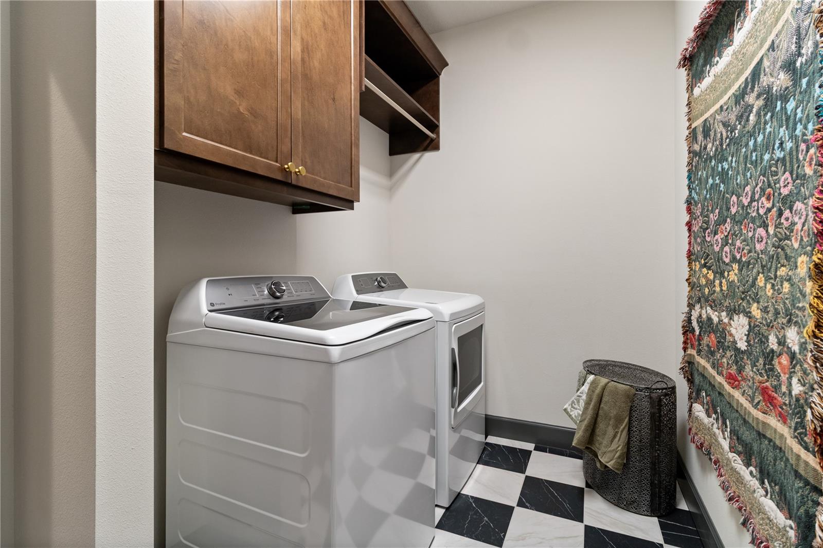2229 COACHMAN LOOP