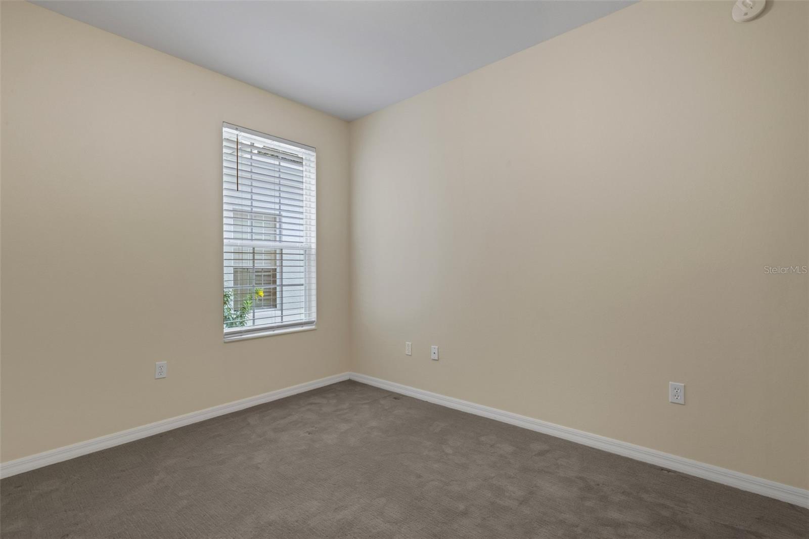 684 GRASSLANDS VILLAGE CIR