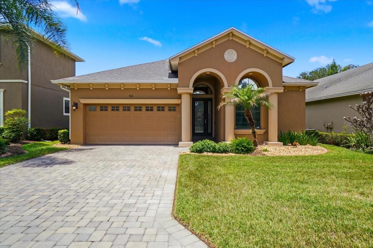 912 CHRISTINA CHASE LN