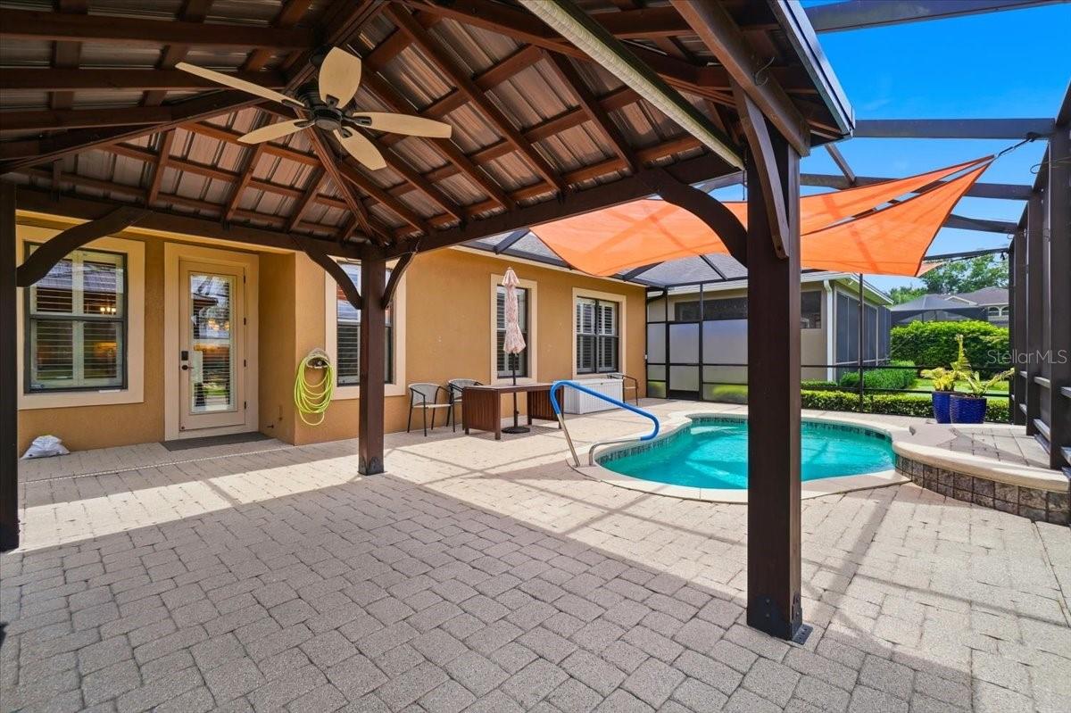 912 CHRISTINA CHASE LN