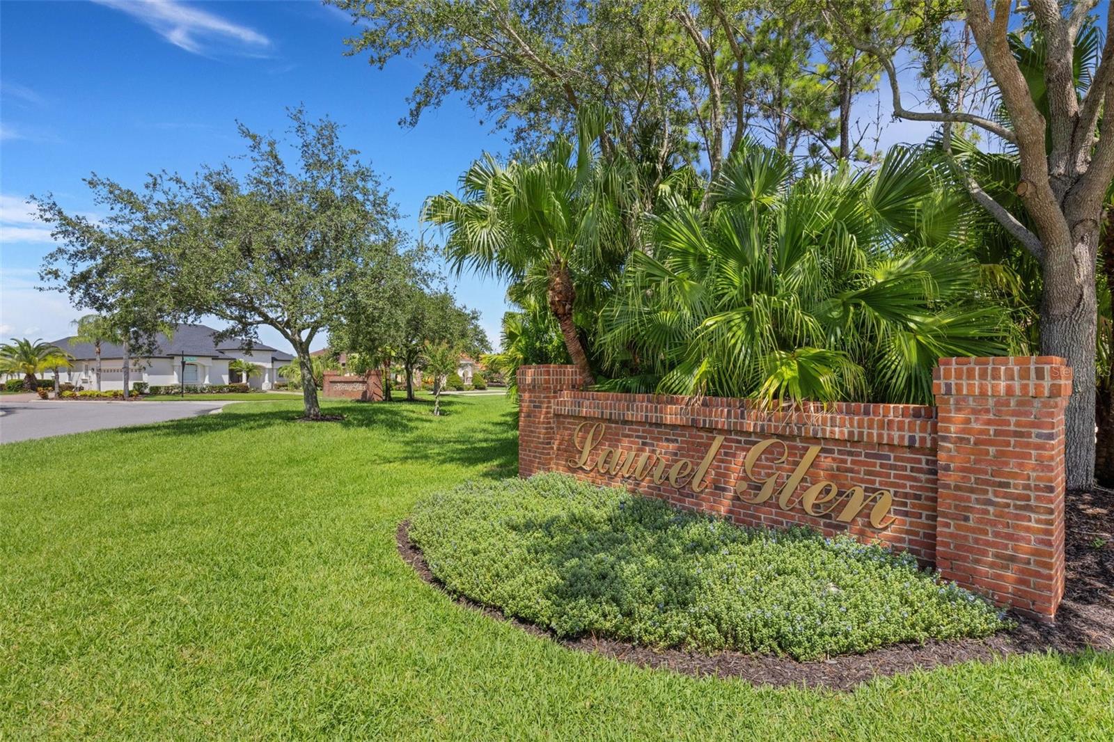 2530 LAUREL GLEN DR