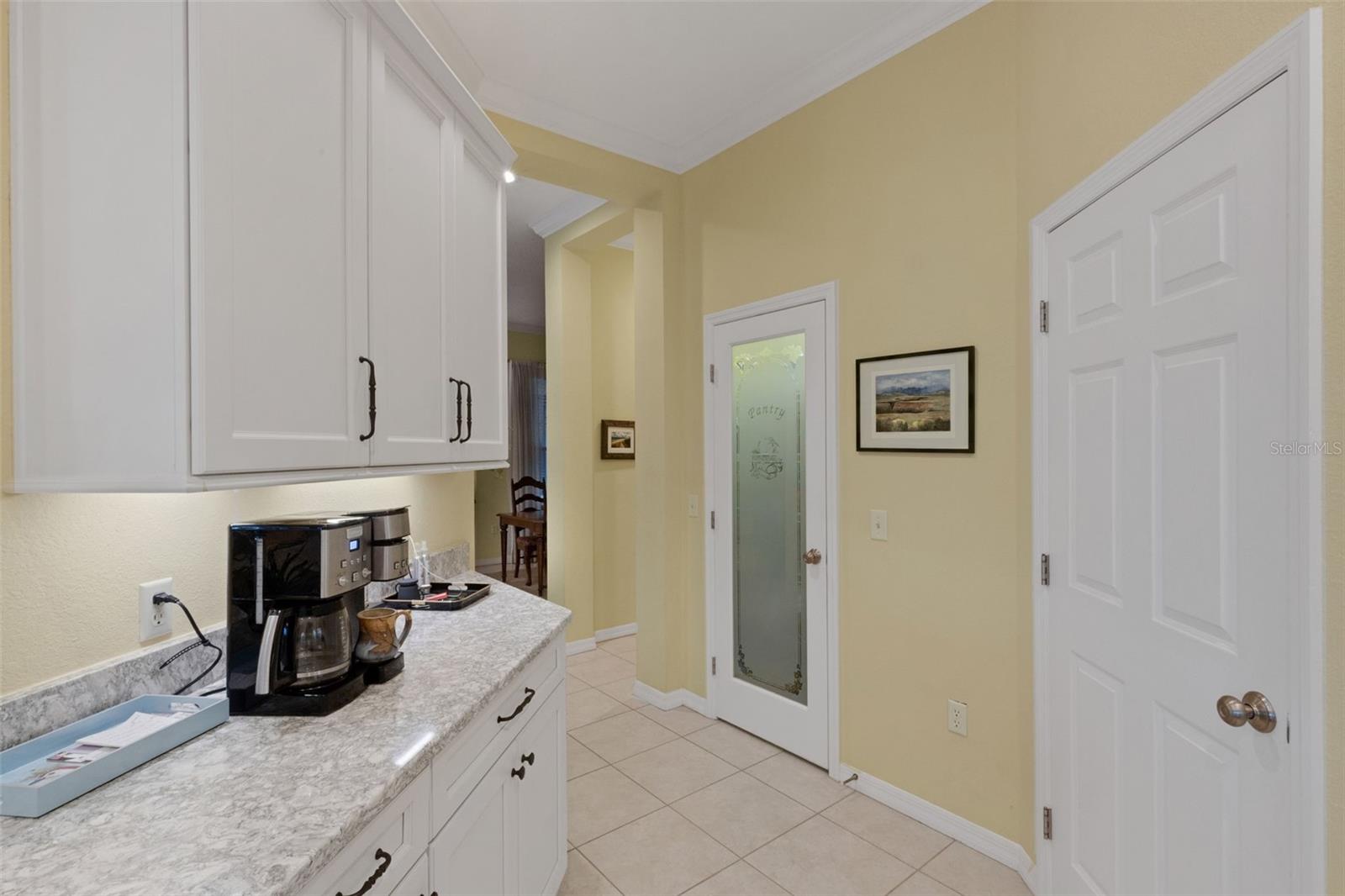 2530 LAUREL GLEN DR
