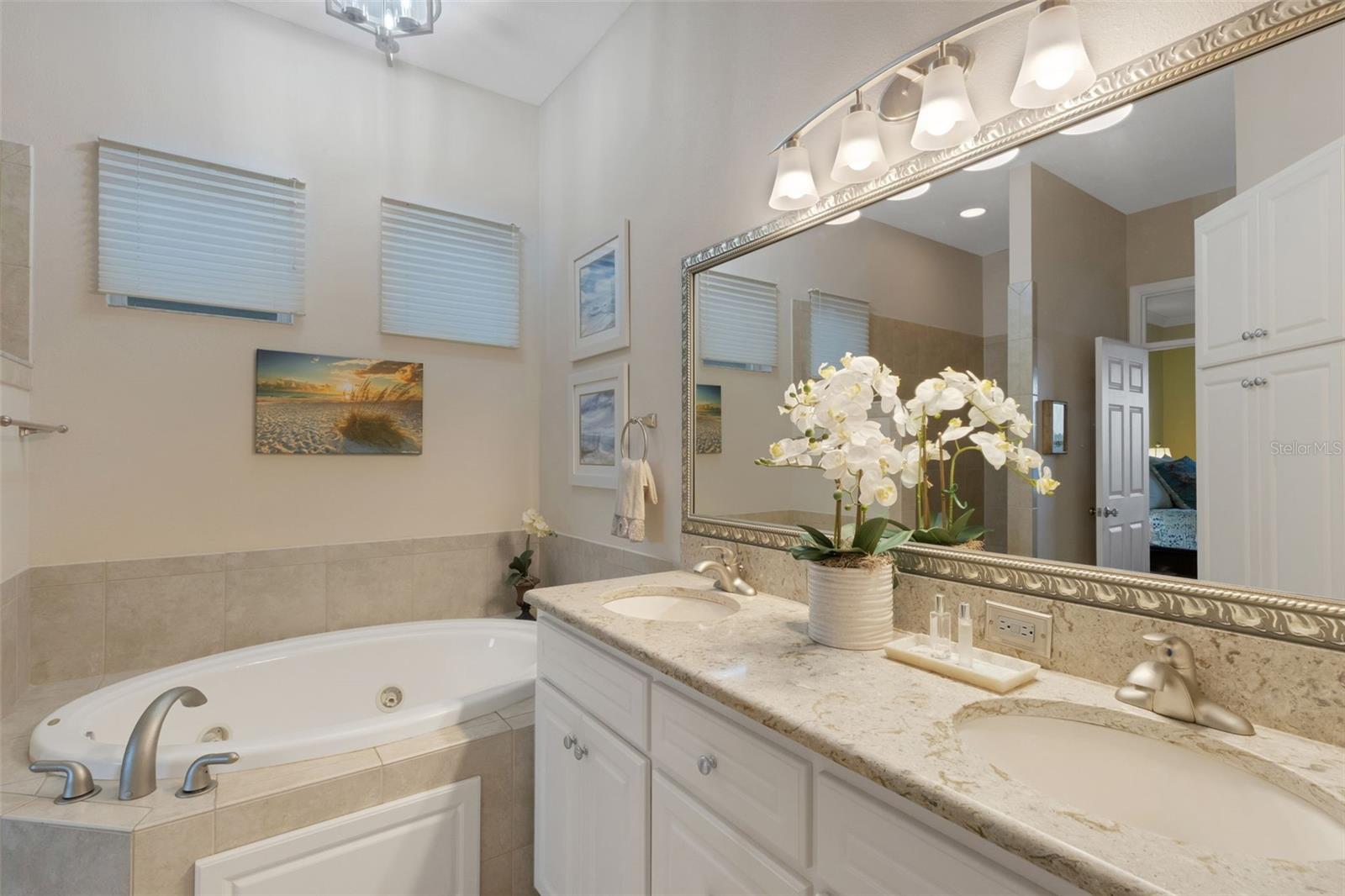 2530 LAUREL GLEN DR